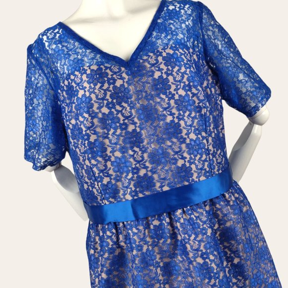Vintage 1960s Sapphire Lace Cocktail Dress MOD MCM Hostess Dress Jewel Blue Maxi - Picture 3 of 11